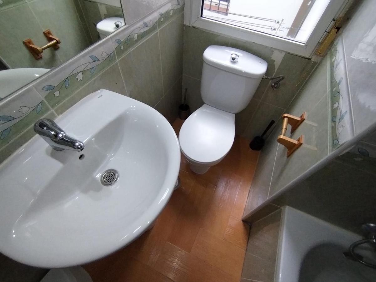 Puerta Del Sol - Plaza De Santa Ana Apartments Мадрид Екстериор снимка